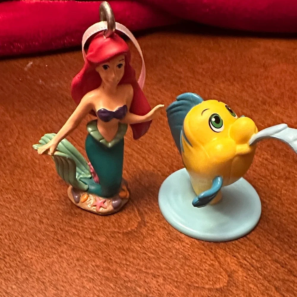 Disney The Little Mermaid and Flounder set